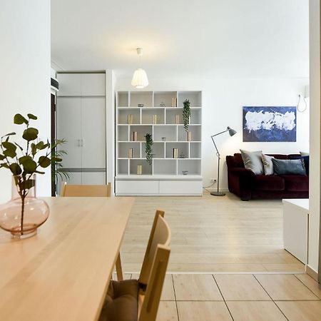 Apartmán Wonderfull 1Br Aviatiei Bukurešť Exteriér fotografie